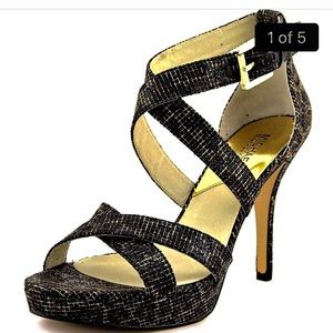 NWT Michael Kors platform heels!